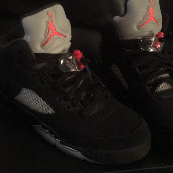 jordan 5s metallic